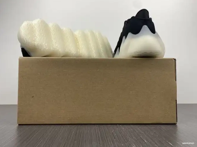 ADIDAS YEEZY 400 H68031 0519